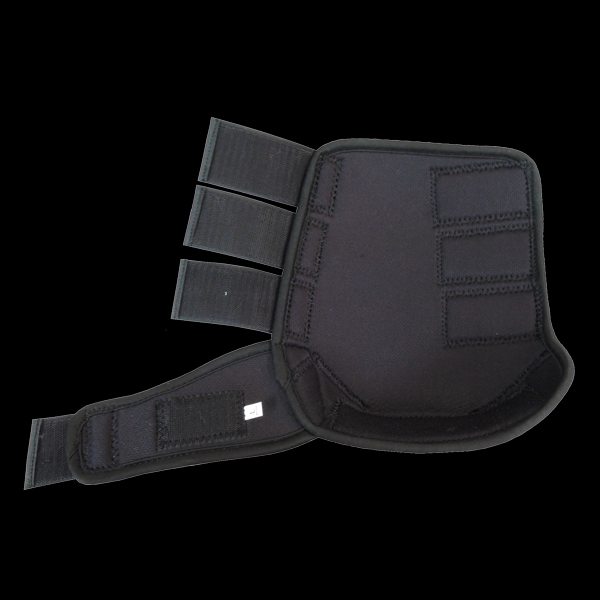 スポーツブーツ